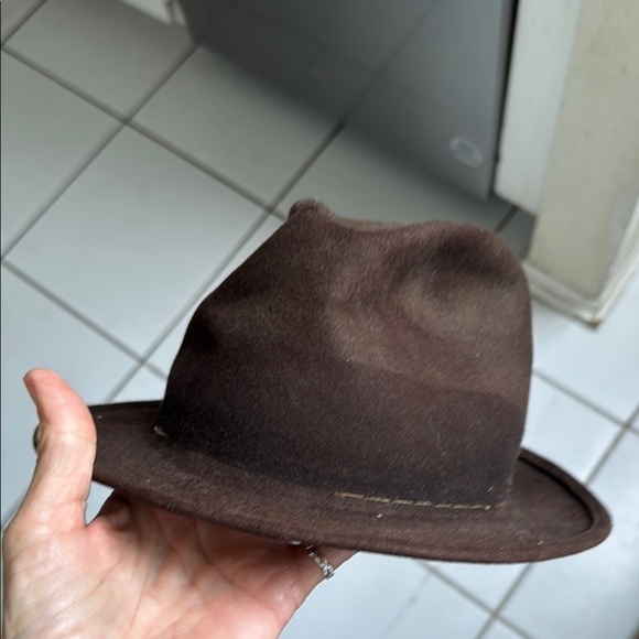 Vintage Stetson brown hat main image 7